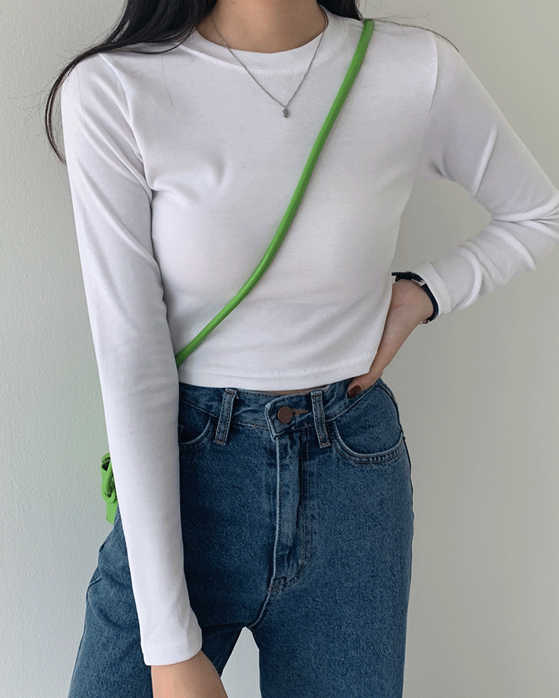 [1+1할인] 심플 탄력 쫀쫀 크롭 긴팔 티셔츠