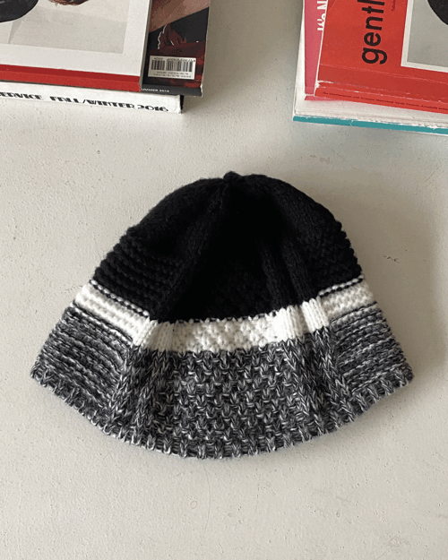 레쉬 배색 뜨개 니트 벙거지 모자